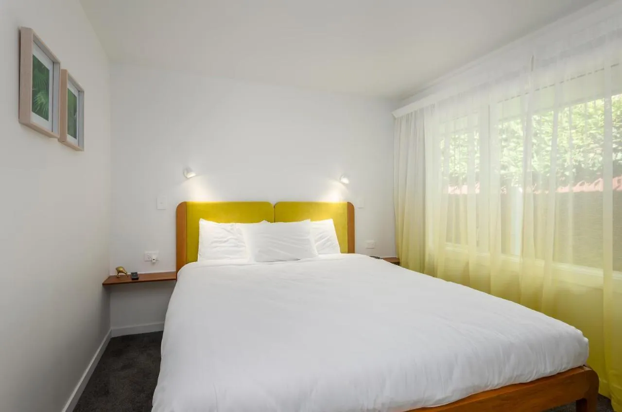 The Adelphi Motel Christchurch 4*,